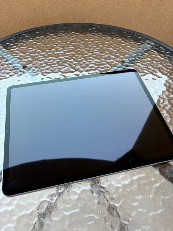 iPad Pro 12.9 4 поколения 1