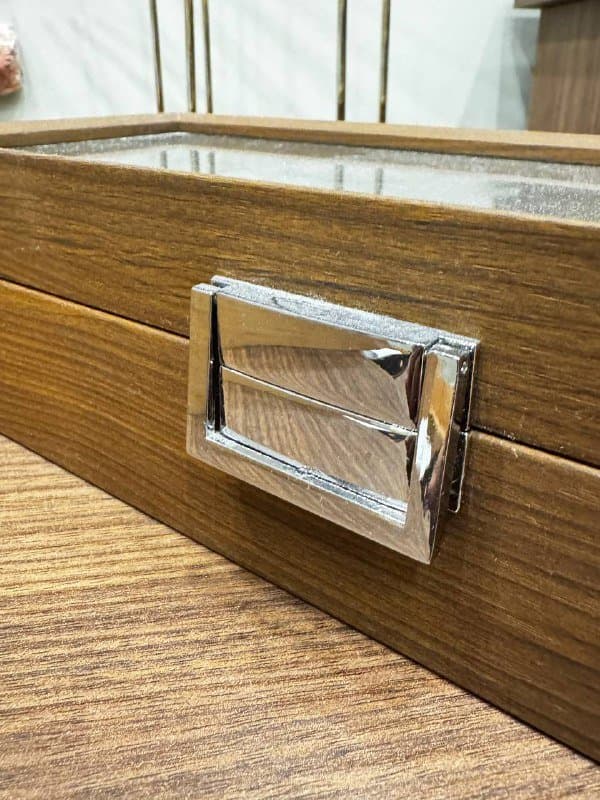 Подставка на 6 пар часов 2