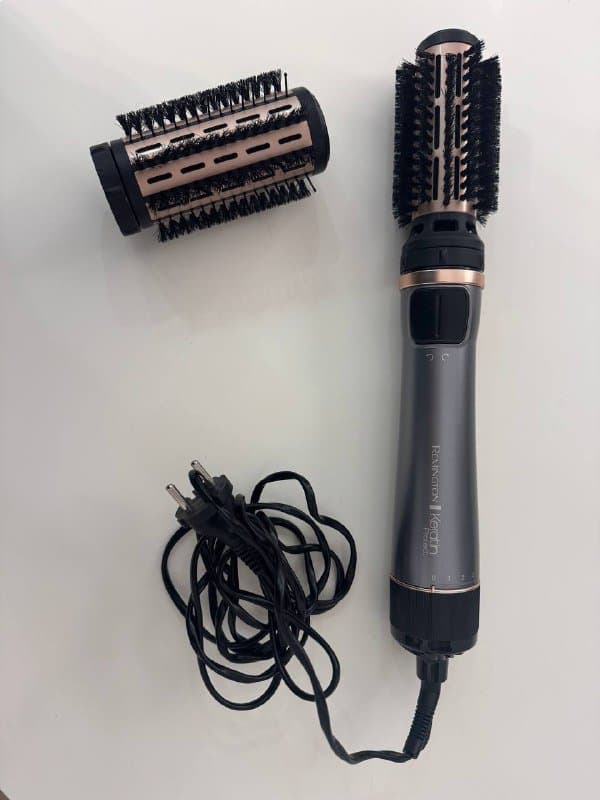 Фен-щетка Remington Keratin Protect AS8810