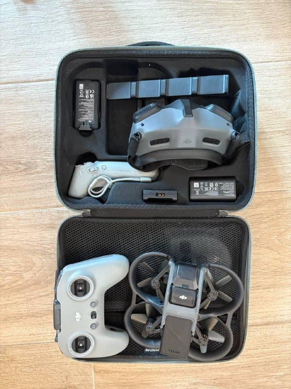 Dji Avata, Playstation 4 slim с играми