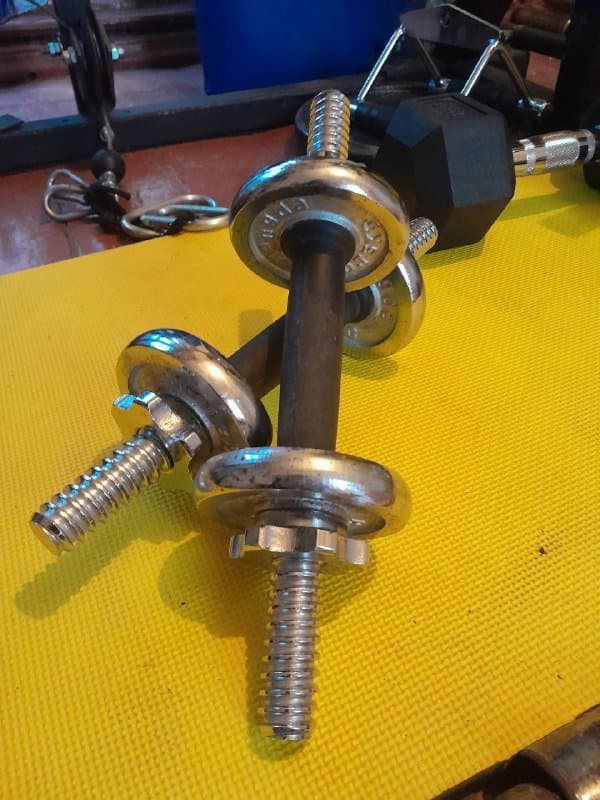 Гантели по 3 кг с грифом