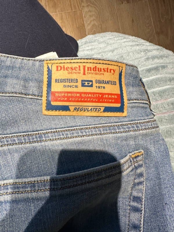 Bootcut джинсы Diesel размер 30 2