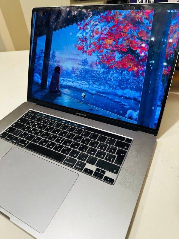 MacBook Pro 16 2018 1