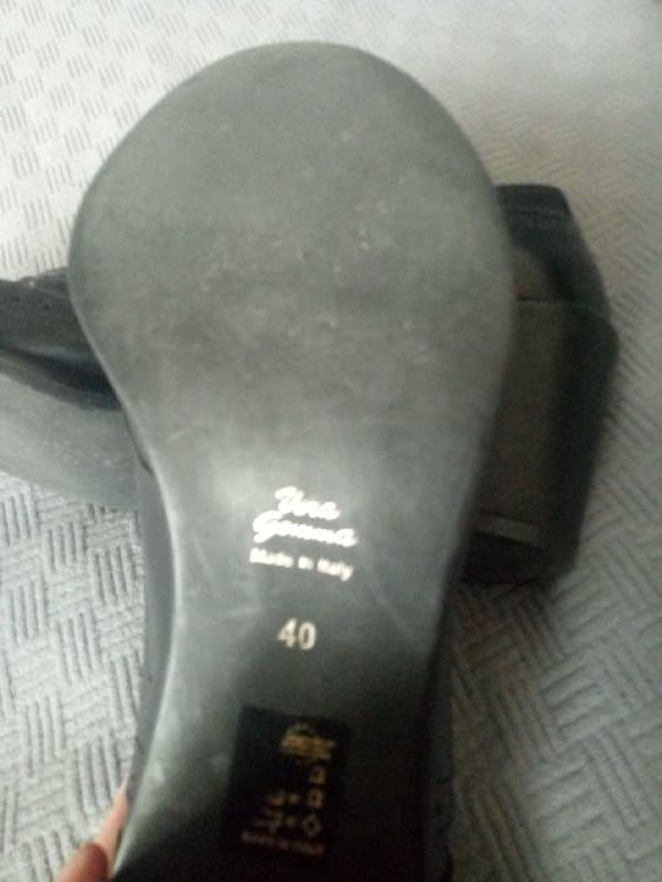 Женские черные туфли на каблуке 40 размер 4