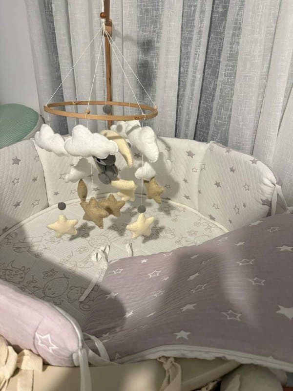 Двухсторонние бортики в детскую кроватку