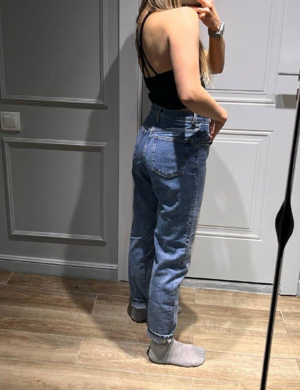 джинсы Mom 35л, шорты Mavi 30л, кроссовки Nike 40л, платья Mango 35л 1