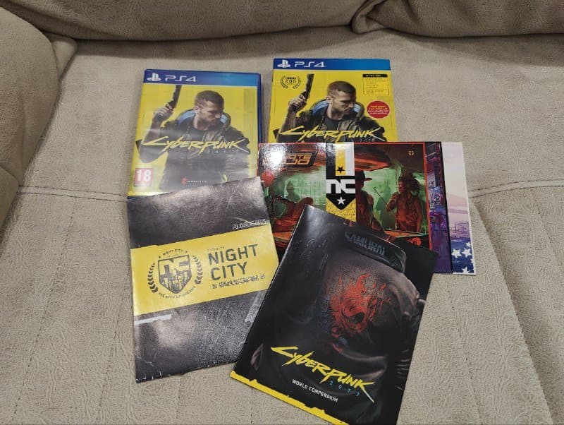 Cyberpunk 2077 Day One Edition для PS4 с дополнениями 3