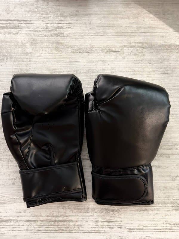 Перчатки боксерские любительские
