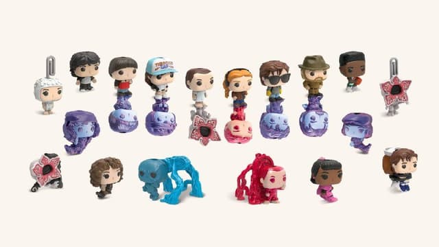 Коллекция из 24 фигурок ОСД с kinder joy