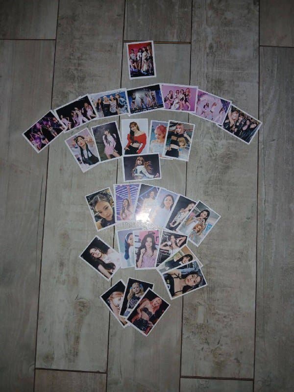 Постеры и карточки Blackpink и Straykids