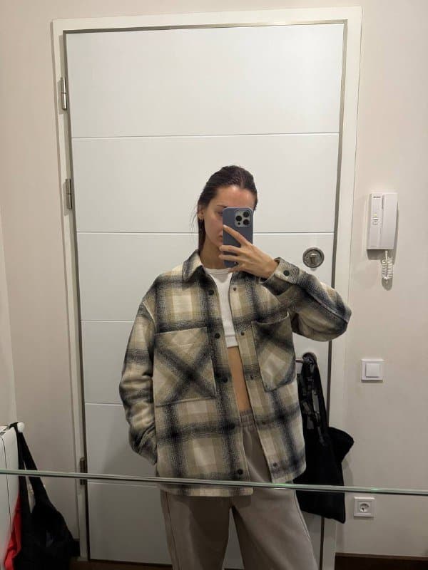 теплая рубашка Bershka XS оверсайз