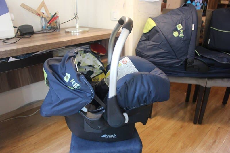 Полный комплект детских колясок Hauck 4