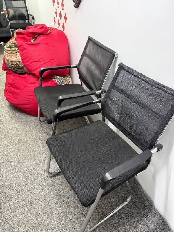 Офисные стулья