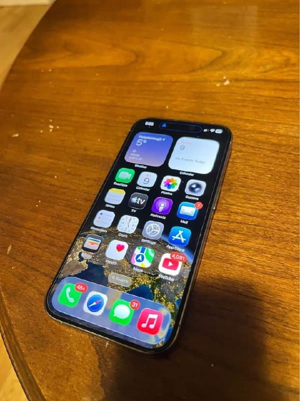 Iphone 15 Pro 128 Гб 4