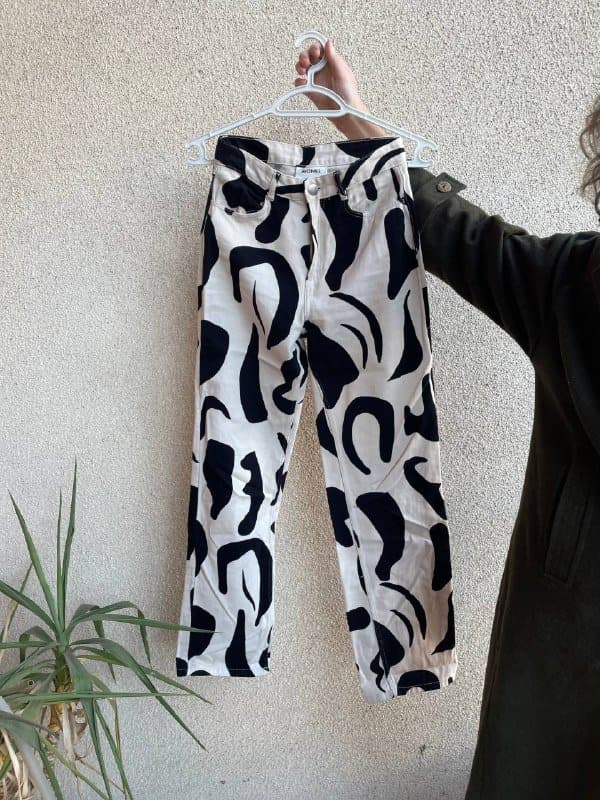 Апсайклинг рубашка, брюки Monki, боди, рубашка Zara, новогодний свитер 3