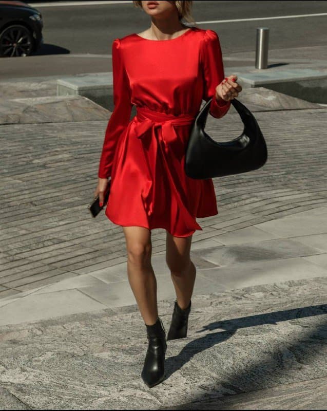 Атласное красное платье Lichi с открытой спиной, размер L 3