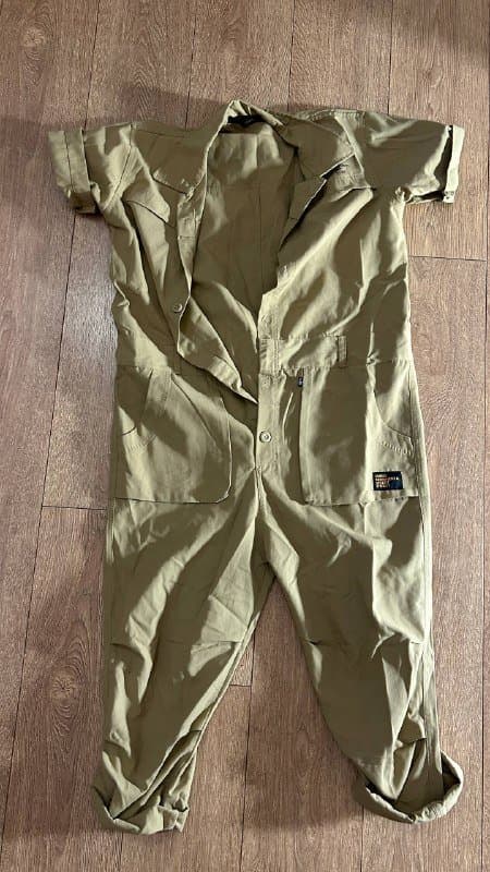 Комбинезон с коротким рукавом размер М