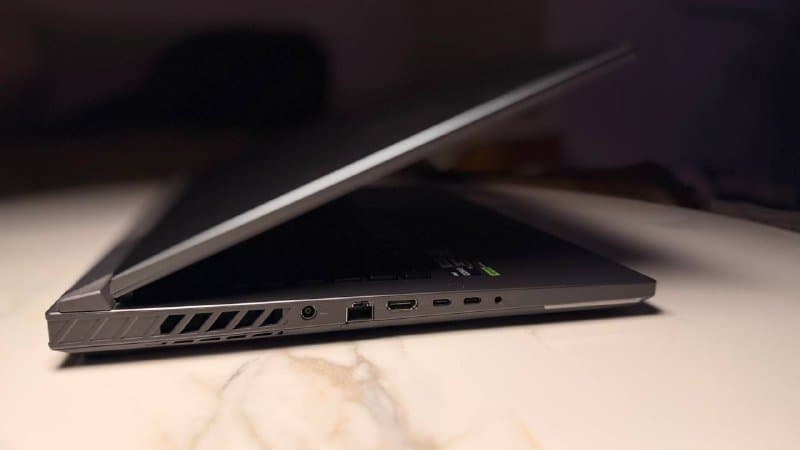 ASUS ROG Strix G18 ноутбук 3