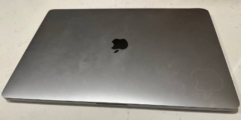 MacBook Pro 16 2018 2