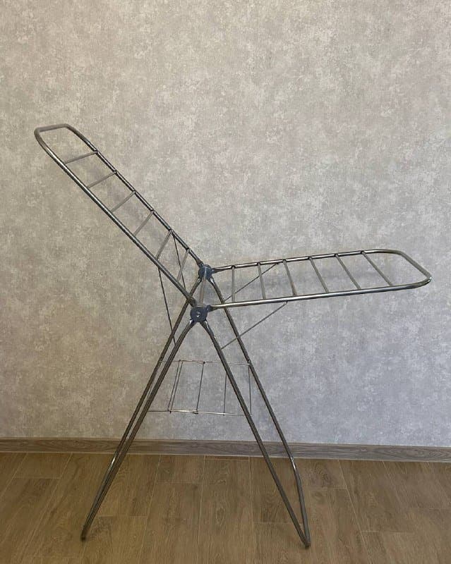 сушилка для белья и набор прищепок