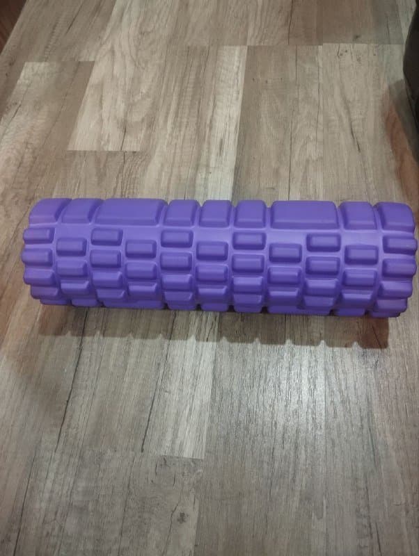 Фиолетовый массажный ролик