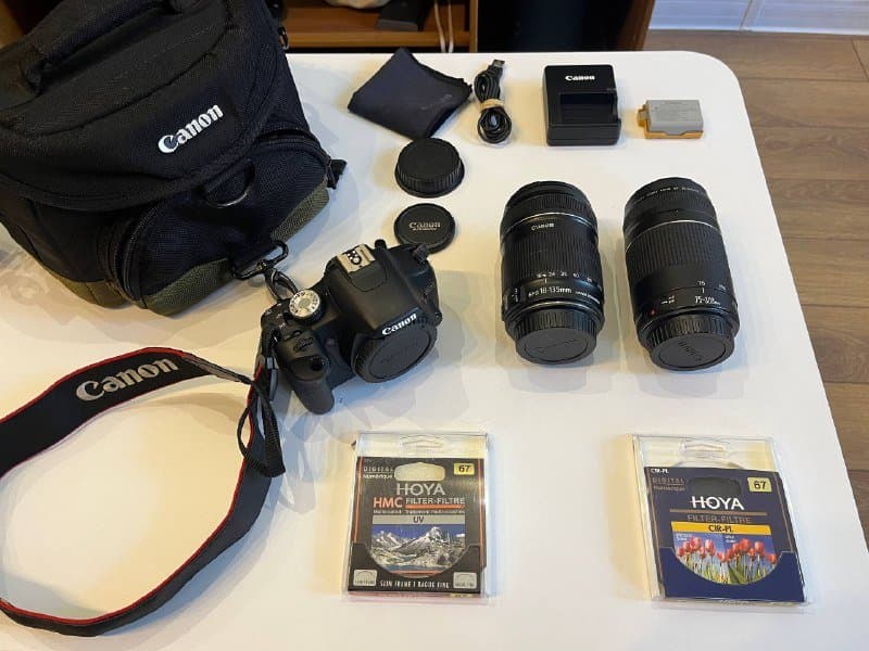 Canon EOS 500D, объектив Canon EF-S 18-135 mm, Canon 75-300 mm, фильтры, зарядное, аккумуляторы, сумка 3