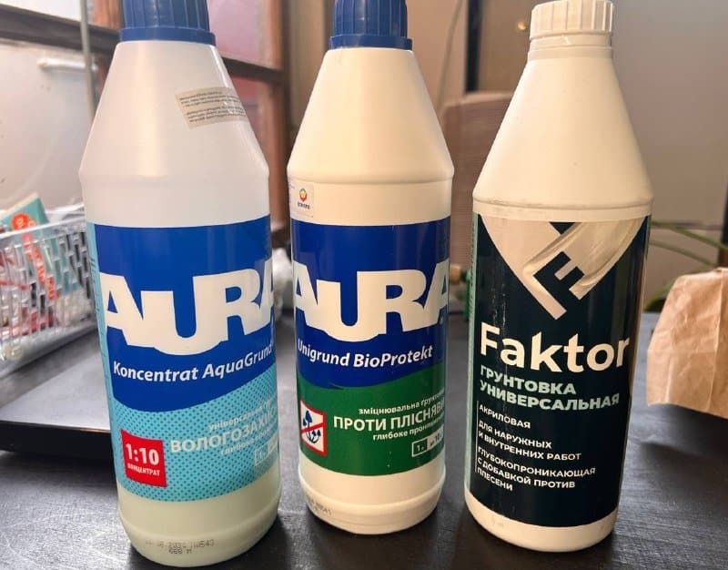 Сифон, малярный валик, ванночка, шпатель, щетка, краска, грунтовка, шурупы, крепления, спрей 7