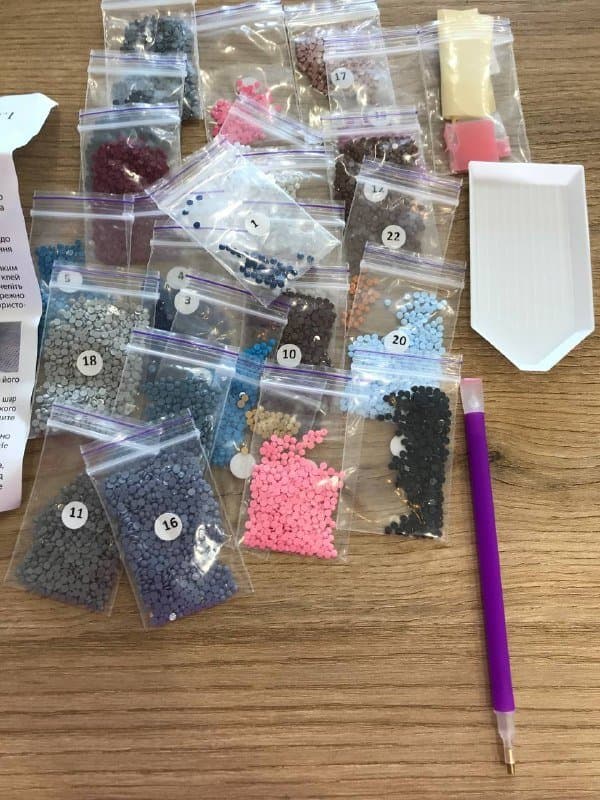 Нитки, иголки, ножницы, сантиметр, напальчник, пуговицы, спицы, нитки для вязания, бисер набор 3