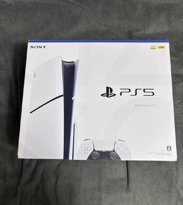 Sony PlayStation 5 Slim с геймпадом и играми