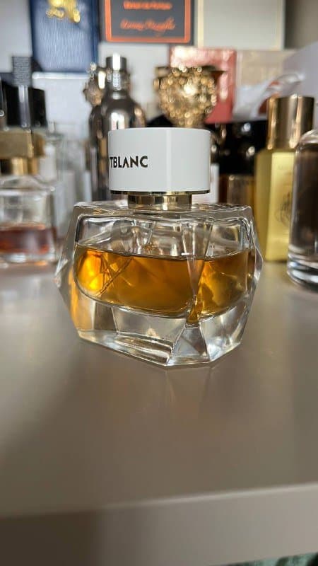 Женский парфюм Signature Absolue Montblanc 35 мл 3