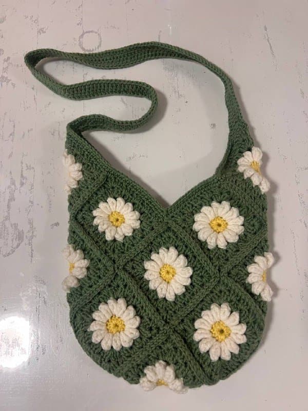 Вязаная сумка через плечо