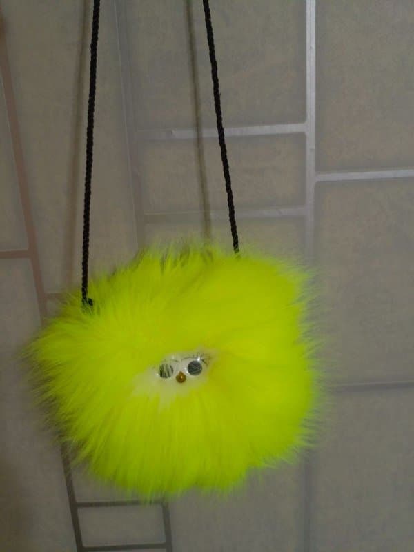 Детская сумочка из натурального меха