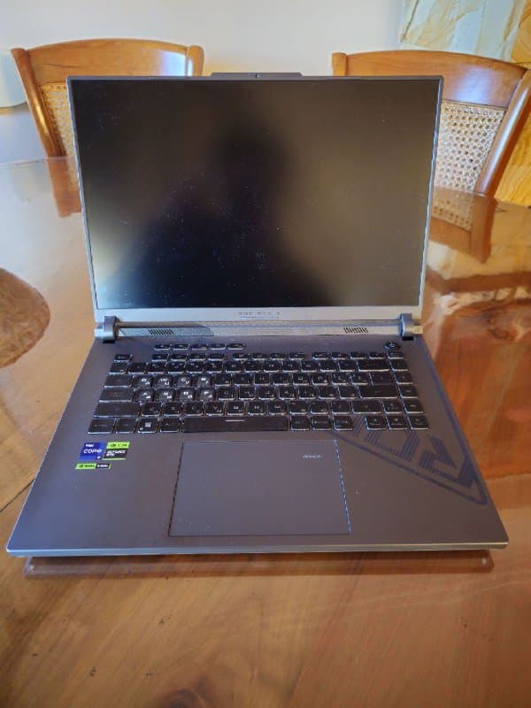 Игровой ноутбук Intel Core i9, RTX 4080, 32ГБ RAM, 1ТБ SSD 1