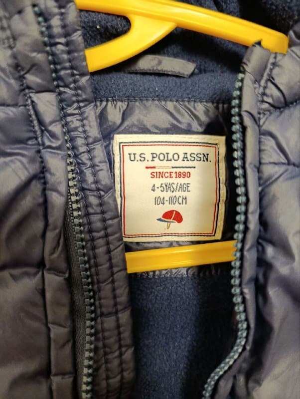 Две куртки для мальчика 4-5 лет 3