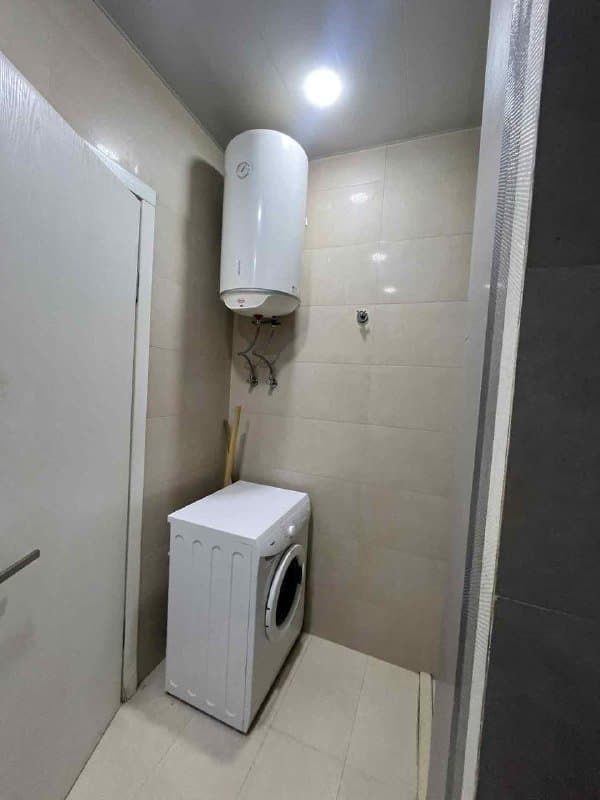 Сдается 2-комнатная квартира в Батуми 8