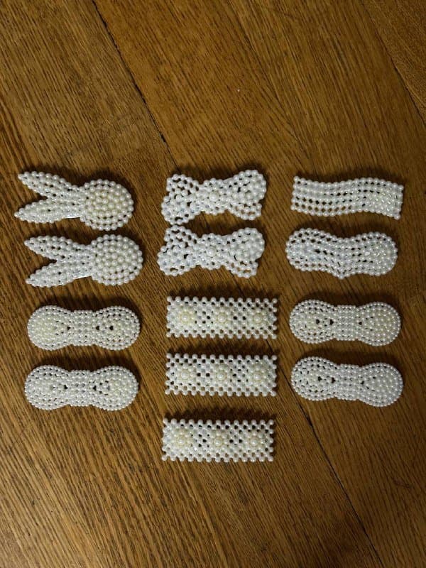 Заколочки жемчужные декоративные