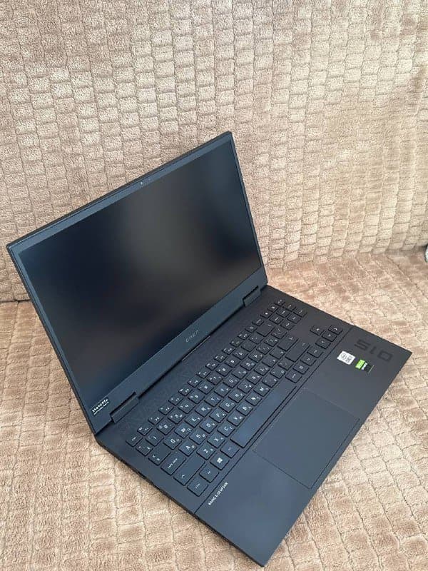 HP OMEN 15 (2022) игровой ноутбук i7 RTX 2070 16GB SSD