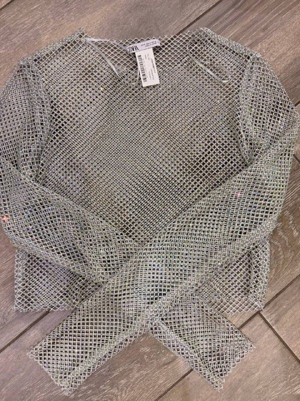 женская одежда, джинсы, куртка, парфюм