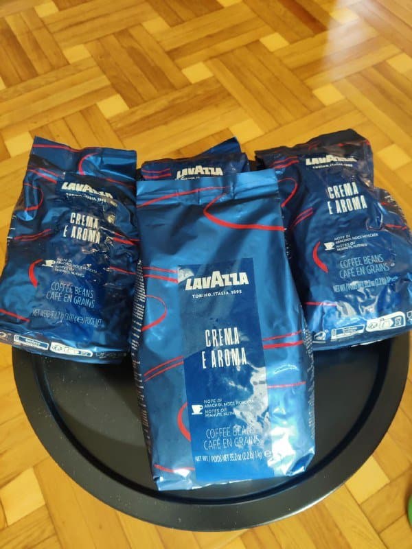 Кофе в зернах Lavazza 1кг 1