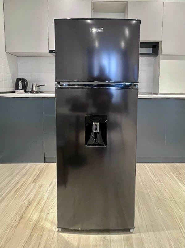 Холодильник Midea 2