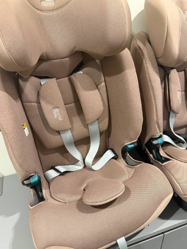 Детское автокресло Britax romer evolvafix 1