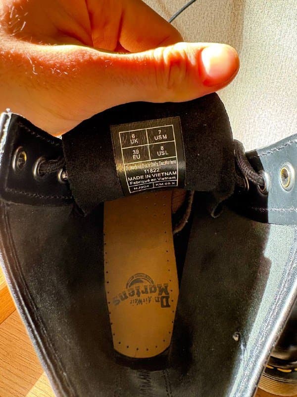 Ботинки Dr Martens черные б/у 4