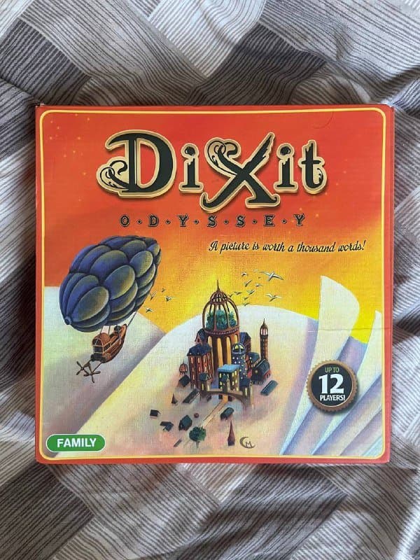 Комнатные растения, настольные игры, фен, кофеварка, зонт 6