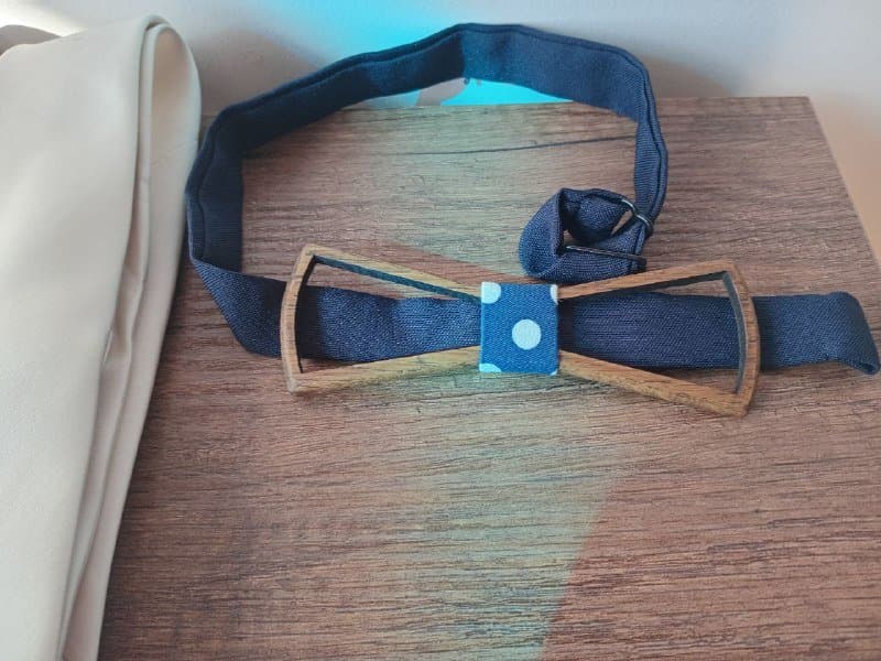 Галстуки и галстуки-бабочки новые и в отличном состоянии 5