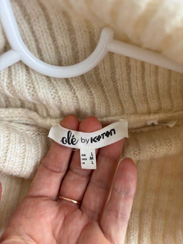 Вельветовые штаны Zara, спортивные штаны U. Polo, джемпер Koton 7