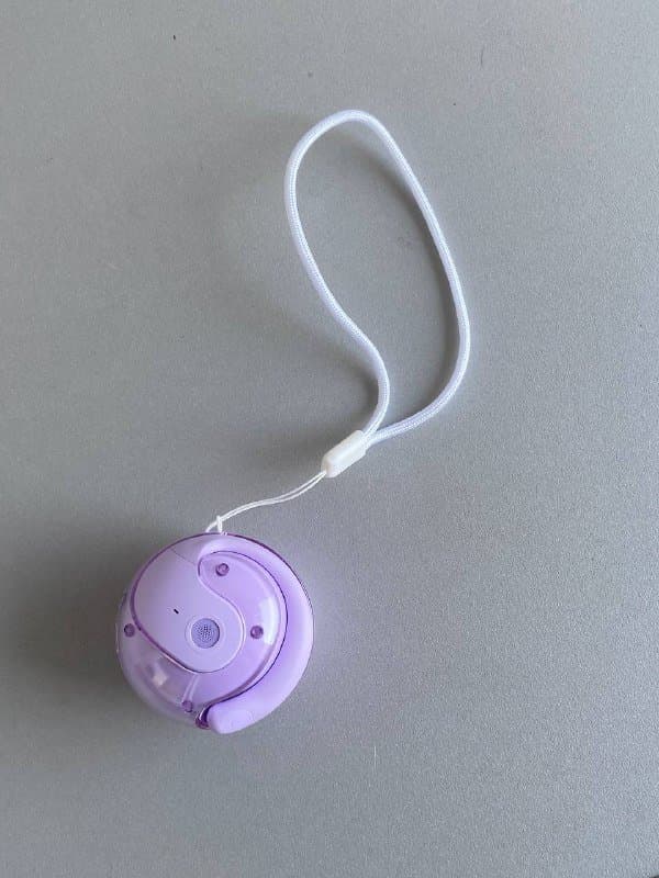 Bluetooth наушники новые с кабелем и коробкой