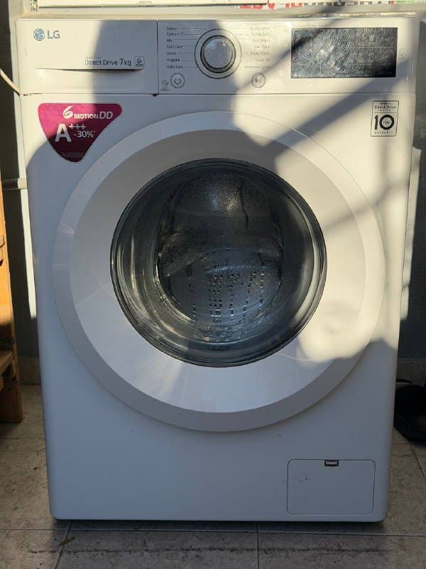 Стиральная машина LG Direct Drive 7 кг 2