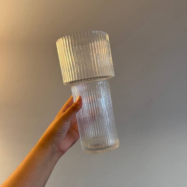 Стеклянная ваза для цветов Jysk