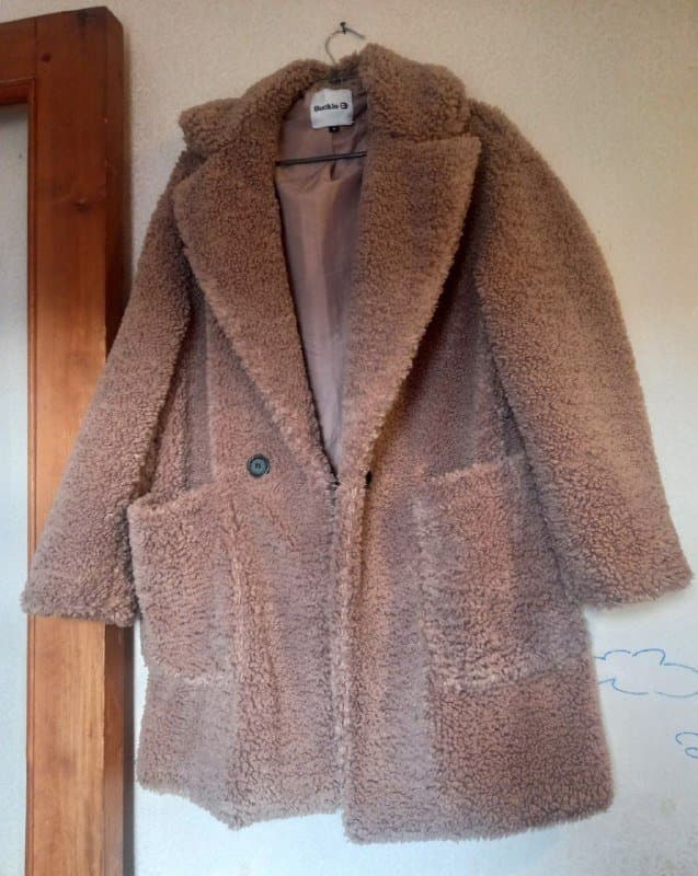 Искуственная шуба Stradivarius S, Эко шуба Bukle M, Куртка утепленная Decathlon Quechua XS, Ботинки/сапоги 38 размер, Зимняя куртка/парка Меч S M 4