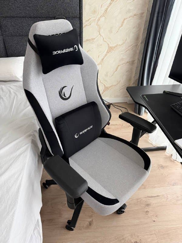 Рабочий игровой стул Rampage 1